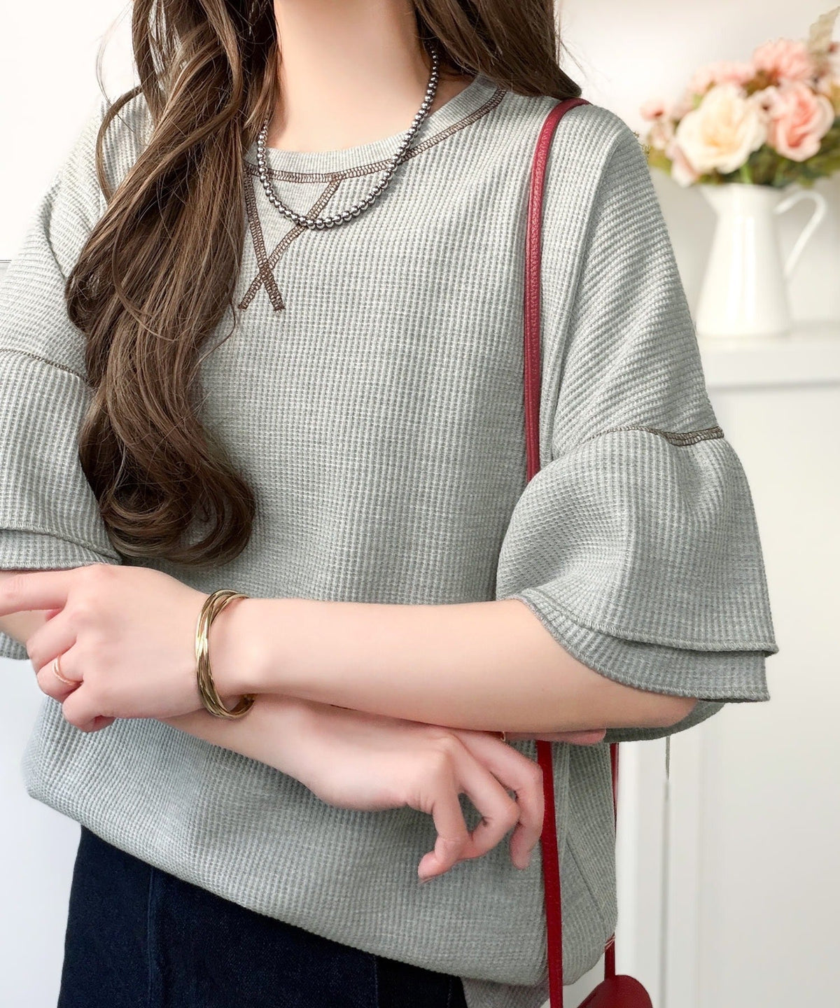 《JaVaジャバコラボ》甘さと着やすさの絶妙バランス。ワッフルダブルフリルトップス (半袖) jv1260561
