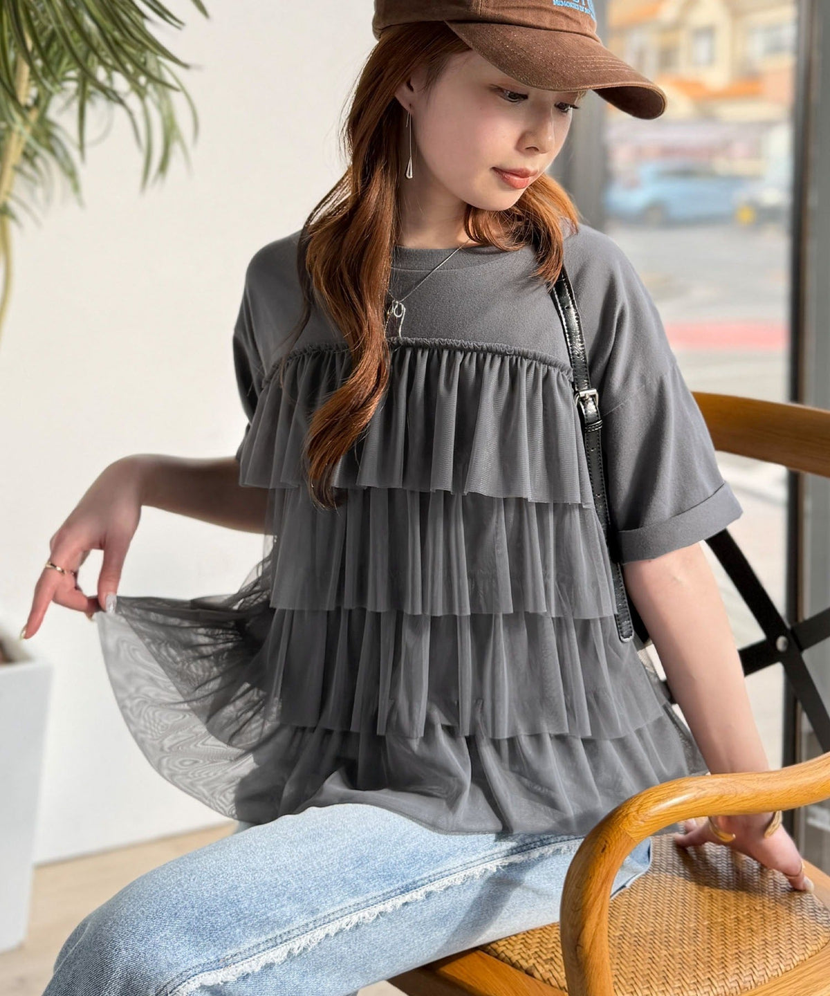 重ねてる風、が今っぽい。ビスチェ風チュールフリルドッキングTシャツ（半袖） ce1010572