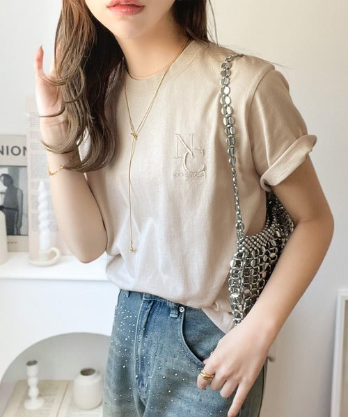 《JaVaジャバコラボ》大人カジュアルにぴったり！綿100％英字胸刺繍ピグメント加工Tシャツ（半袖） jv1330018