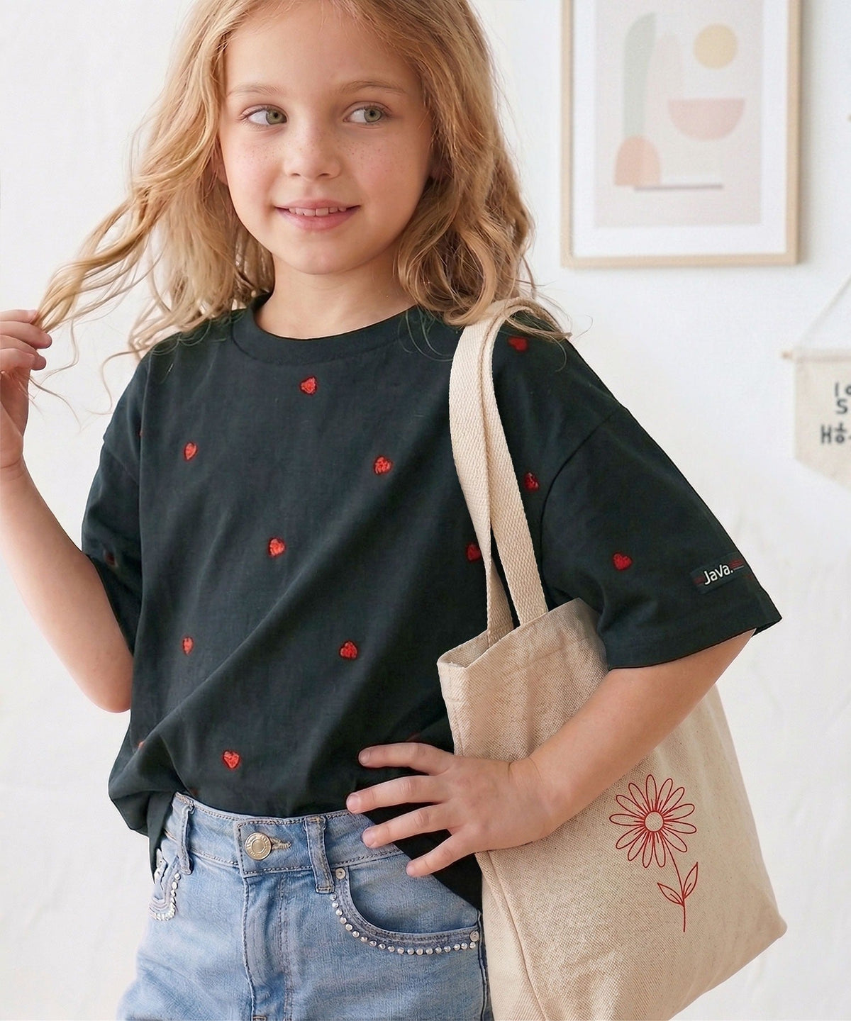 【キッズ】《JaVaジャバコラボ》親子お揃い リンクコーデできちゃう！ミニハート刺繍Tシャツ（半袖） jk1010470