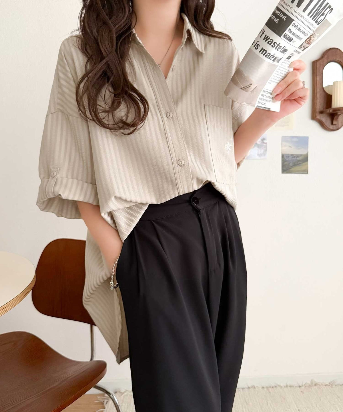 【接触冷感・吸水速乾・UVカット・防シワ機能付き】愛されレトロムードな大人カジュアル♪ドビーストライプロールアップシャツ（半袖） ce1265072
