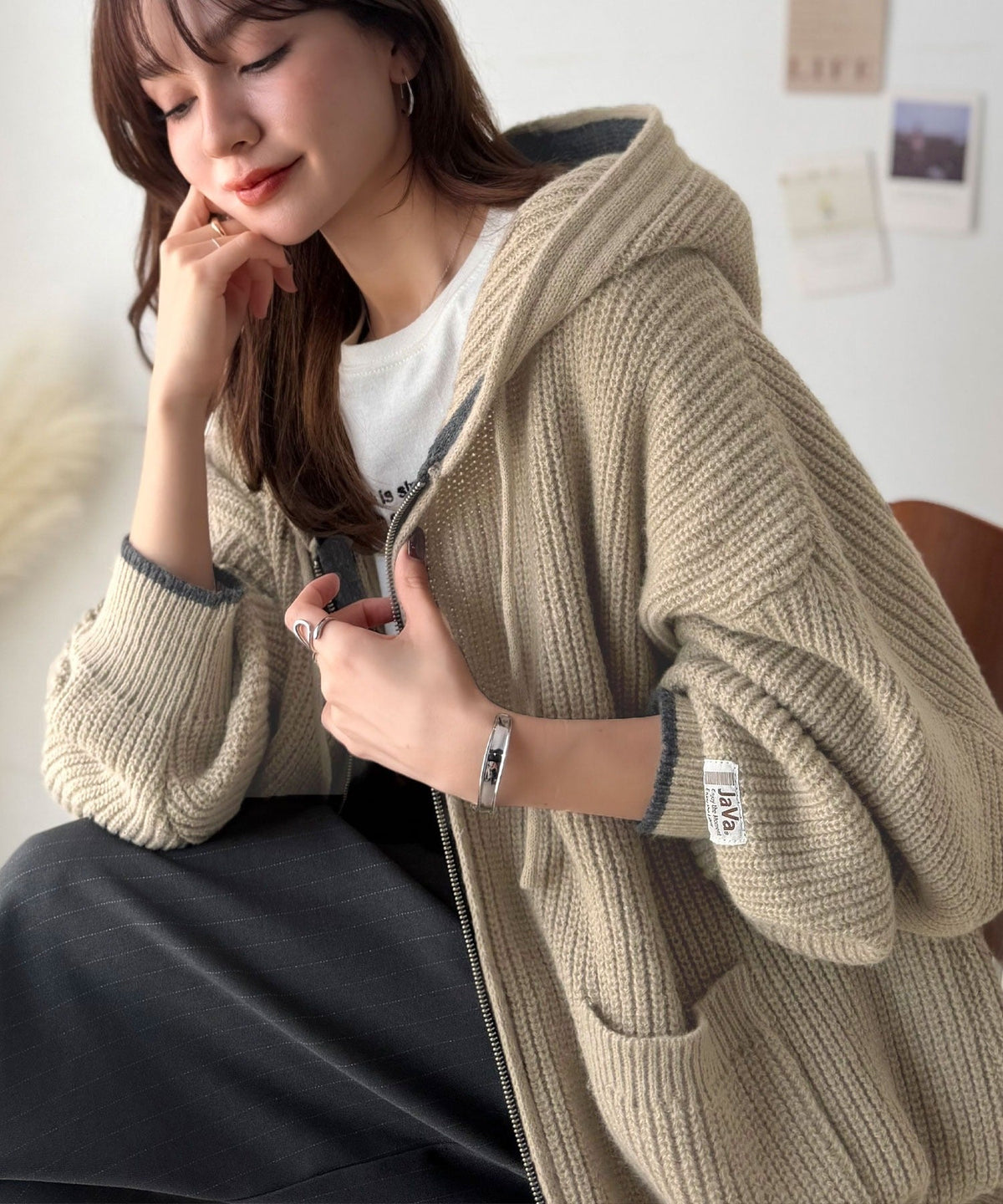《JaVaジャバコラボ》だぼっとラフに気崩す！ざっくり畦編みWジップバイカラー配色オーバーサイズニットパーカー jv1330111