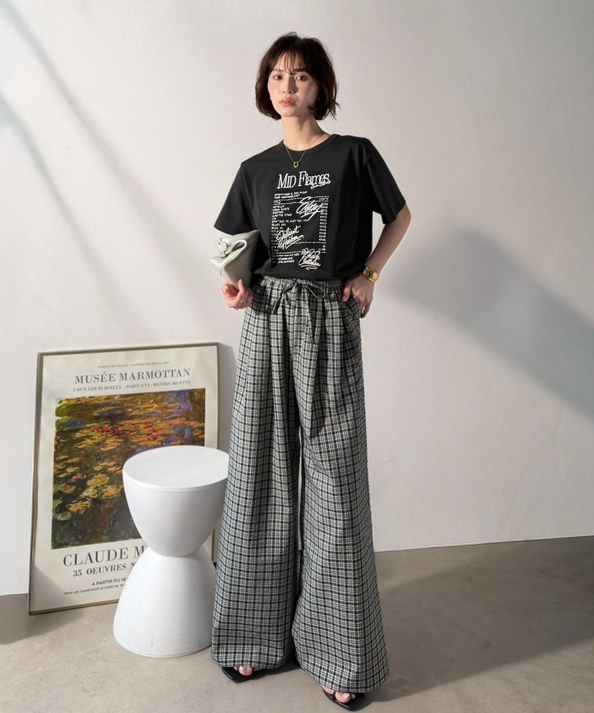 【接触冷感機能付き】遊びゴコロをくすぐる。筆記体サイン調ロゴ刺繍Tシャツ（半袖） ce1260551