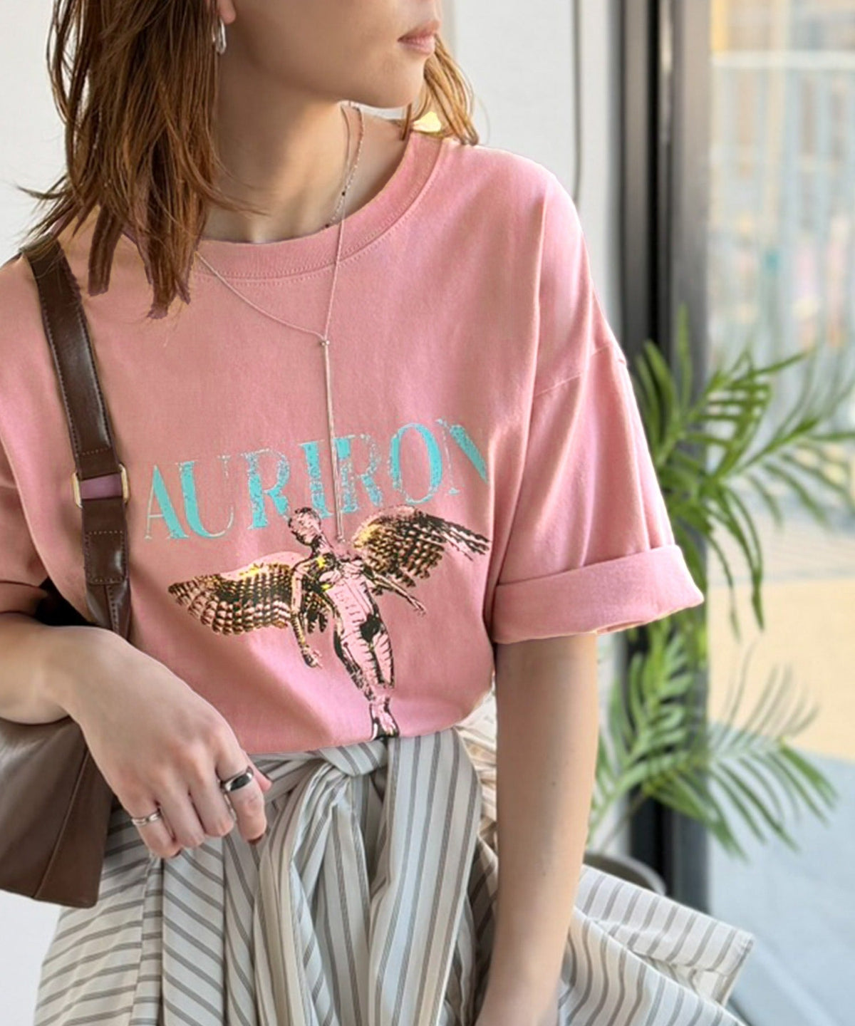 綿100％ ワンポイント刺繍入り ヴィンテージ グラフィックアソートTシャツ／Vintage Graphic Assorted T-Shirt co1320010