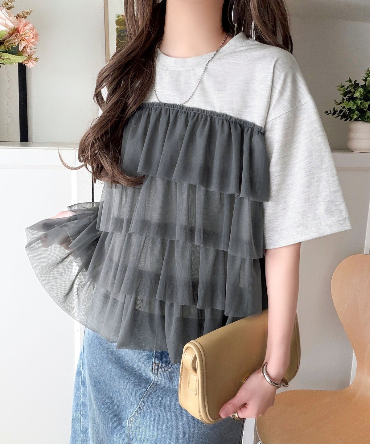 重ねてる風、が今っぽい。ビスチェ風チュールフリルドッキングTシャツ（半袖） ce1010572