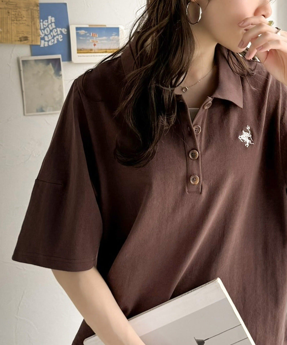 さらっと涼しい大人ポロ。大人のきれい見え◎イージーケアワンポイント胸刺繍ポロ衿プルオーバー（半袖） ce1020353