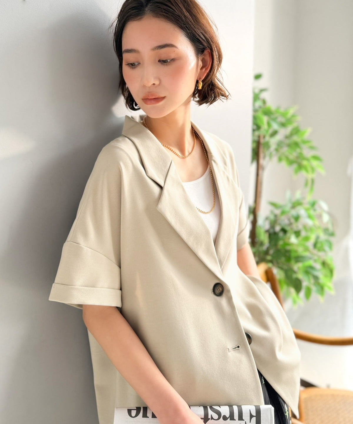 【Classical Evon】【イージーケア素材】軽やかに羽織れる上品さが魅力。イージーケア半袖ジャケット(セットアップ可能) ev1240125