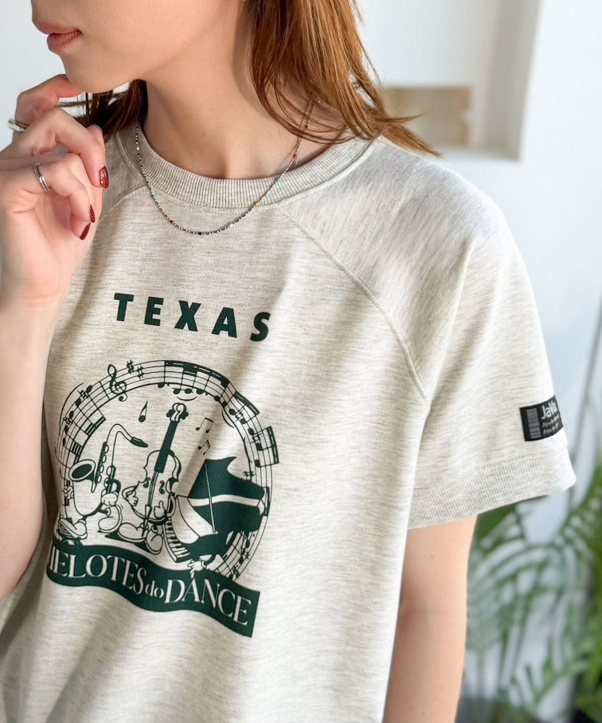 《JaVa ジャバコラボ》目を奪う、こなれ感。古着デザイン風ミュージックプリントTシャツ(半袖) jv1330086
