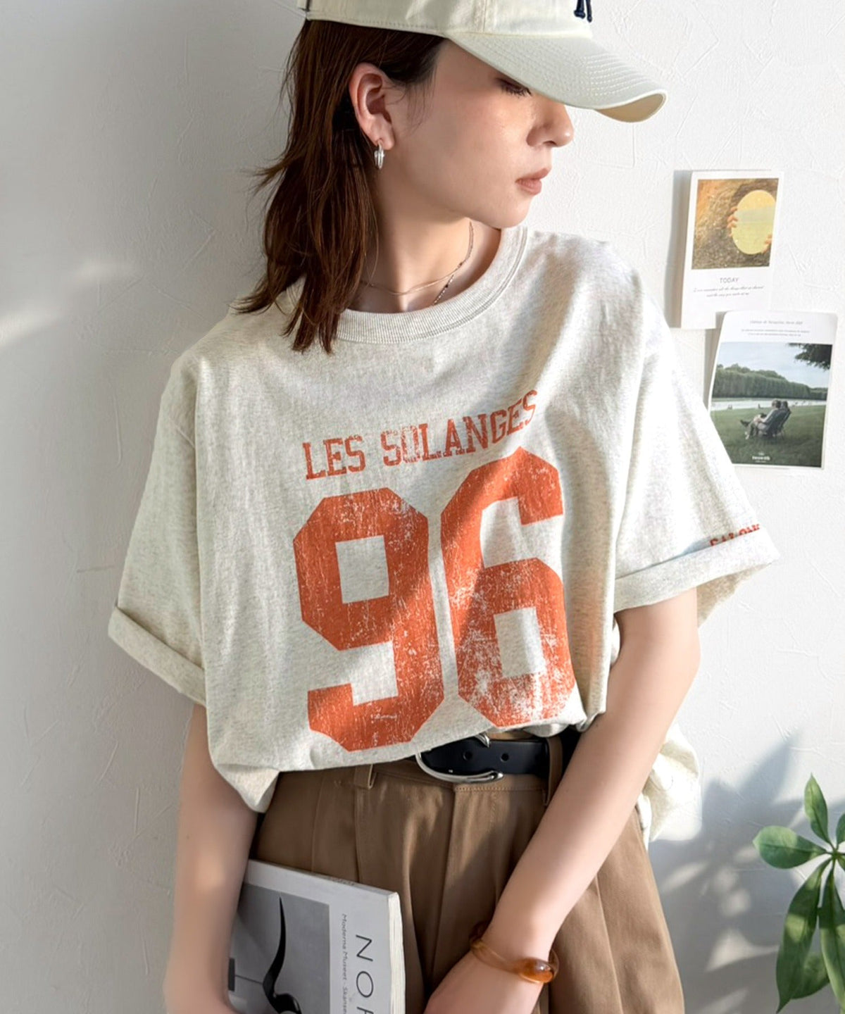 《JaVaジャバコラボ》大人のカジュアルスタイルを格上げ。綿100%ナンバリングTシャツ (半袖) jv1330096