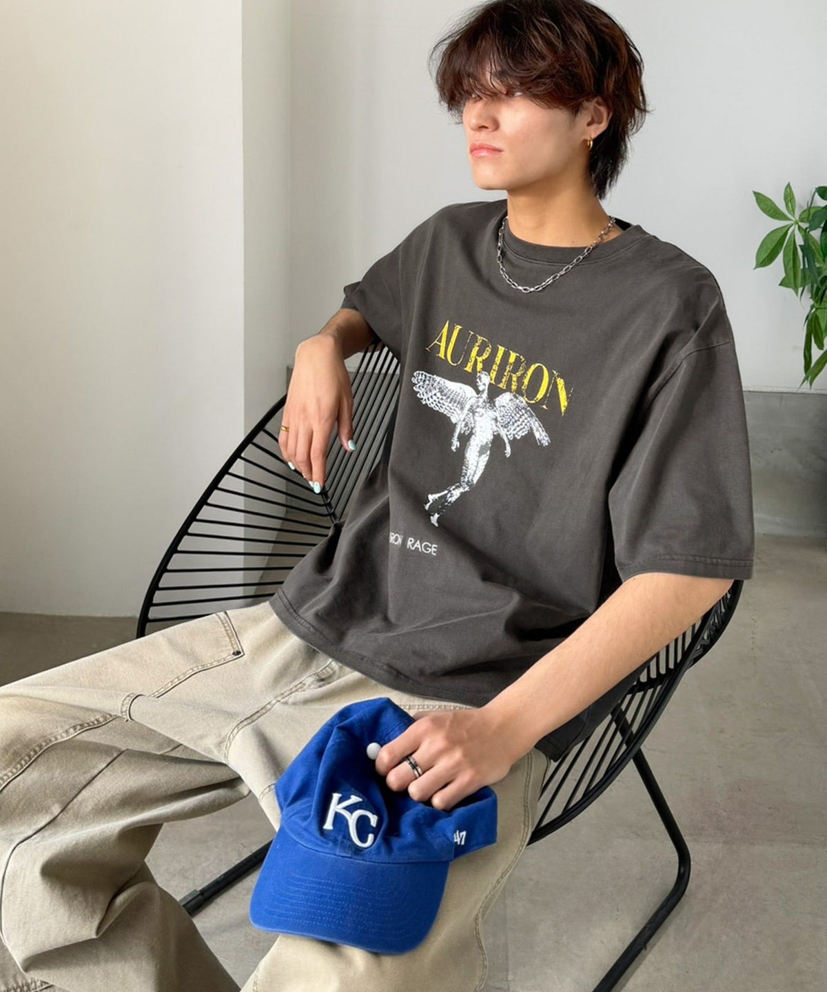 綿100％ ワンポイント刺繍入り ヴィンテージ グラフィックアソートTシャツ／Vintage Graphic Assorted T-Shirt co1320010