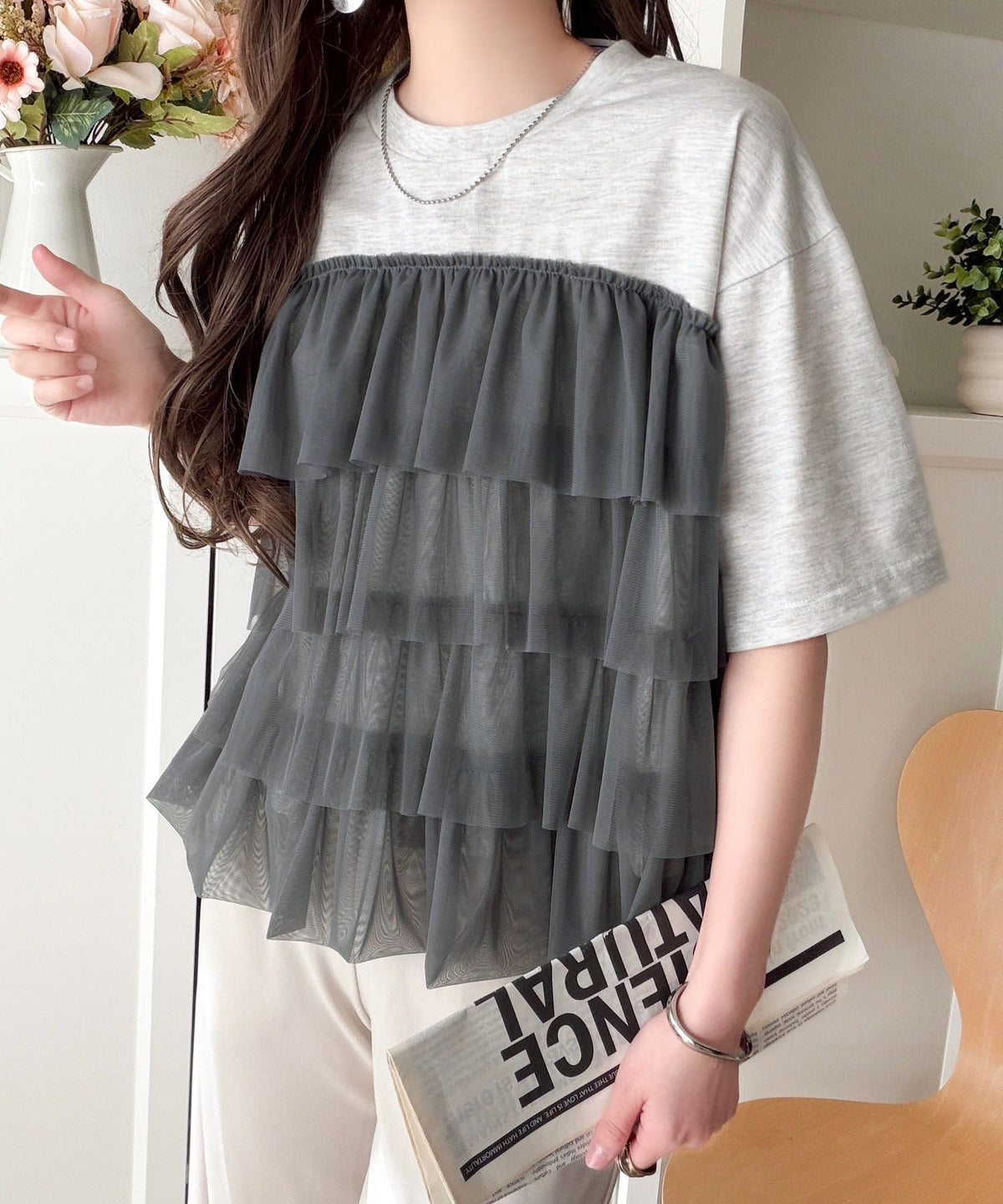 重ねてる風、が今っぽい。ビスチェ風チュールフリルドッキングTシャツ（半袖） ce1010572
