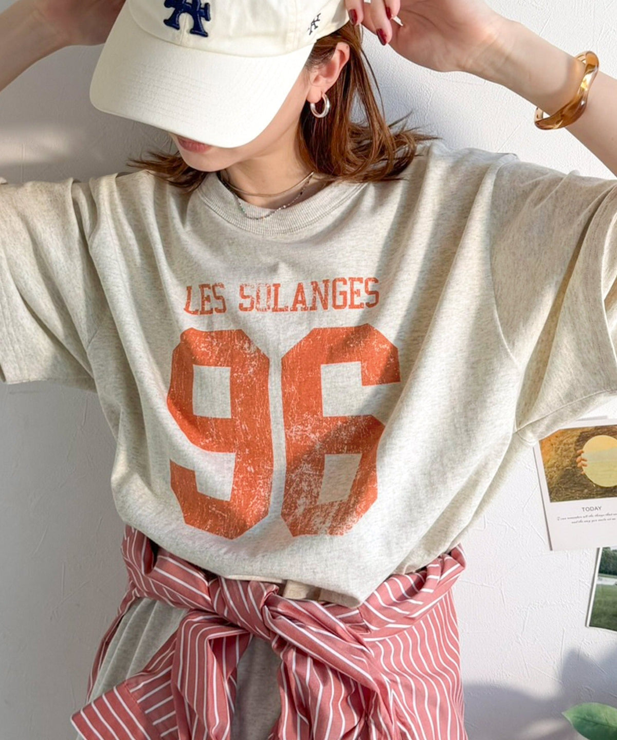 《JaVaジャバコラボ》大人のカジュアルスタイルを格上げ。綿100%ナンバリングTシャツ (半袖) jv1330096