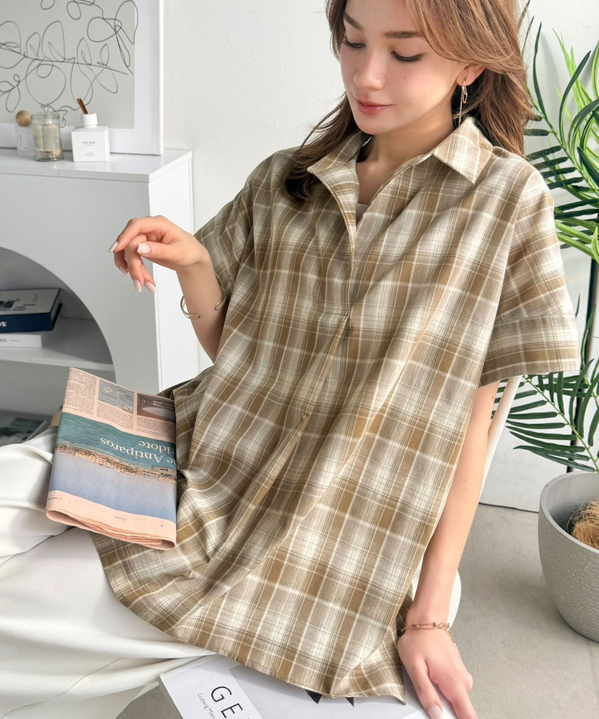 《JaVaジャバコラボ》涼しげに、女っぽく。シアーオーバーサイズスキッパー半袖シャツ（チェック柄＆無地） jv1240120