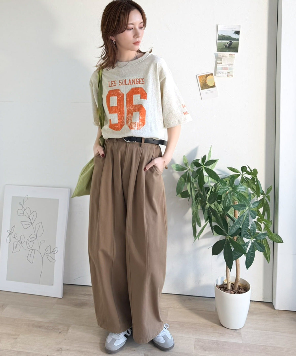 《JaVaジャバコラボ》大人のカジュアルスタイルを格上げ。綿100%ナンバリングTシャツ (半袖) jv1330096