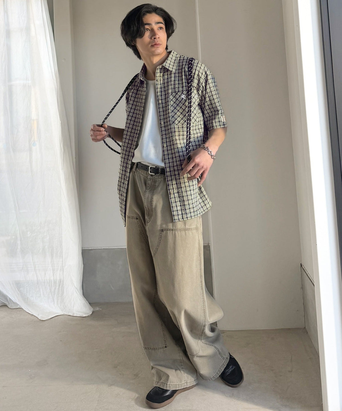 《JaVaジャバコラボ》ベーシックに、垢抜けを。胸ポケット刺繍サッカーチェックシャツ（半袖） jv1010536