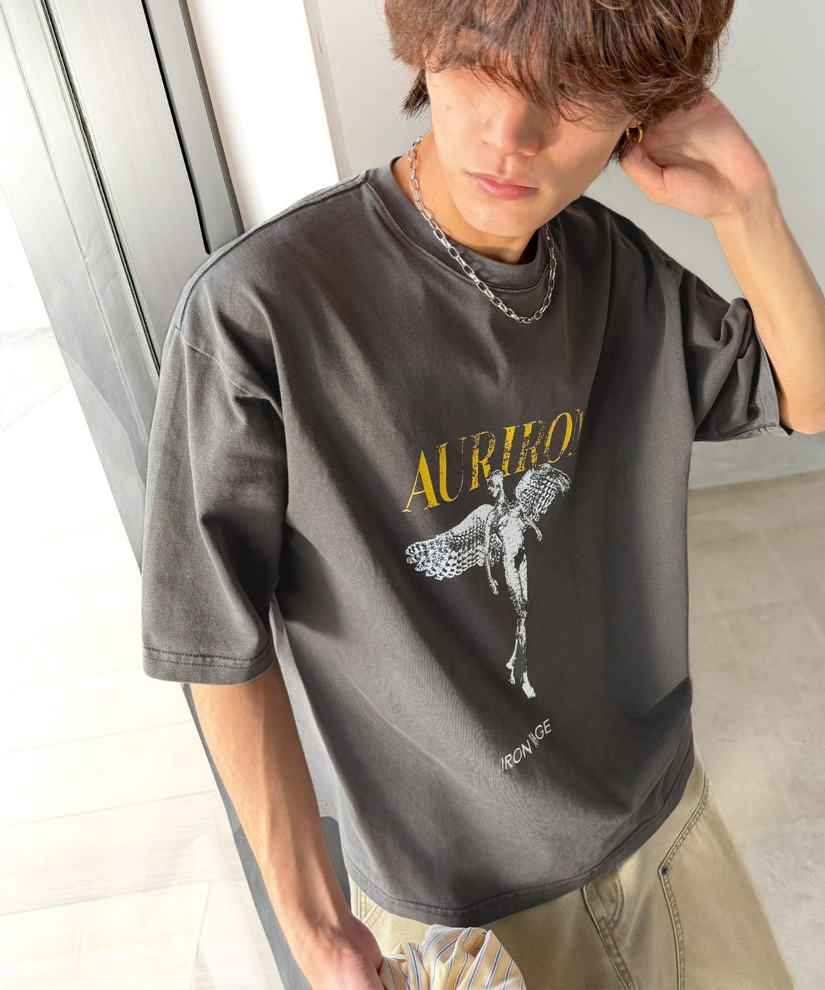 綿100％ ワンポイント刺繍入り ヴィンテージ グラフィックアソートTシャツ／Vintage Graphic Assorted T-Shirt co1320010