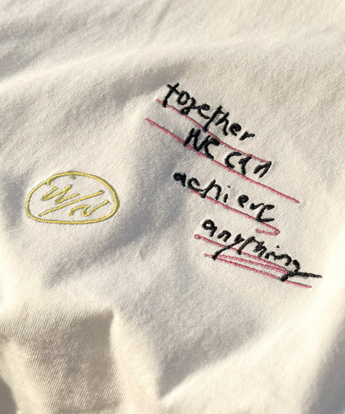 【キッズ】親子リンクコーデも楽しめる！綿100%らくがき風刺繍 無地＆ボーダー柄半袖Tシャツ ck1260396