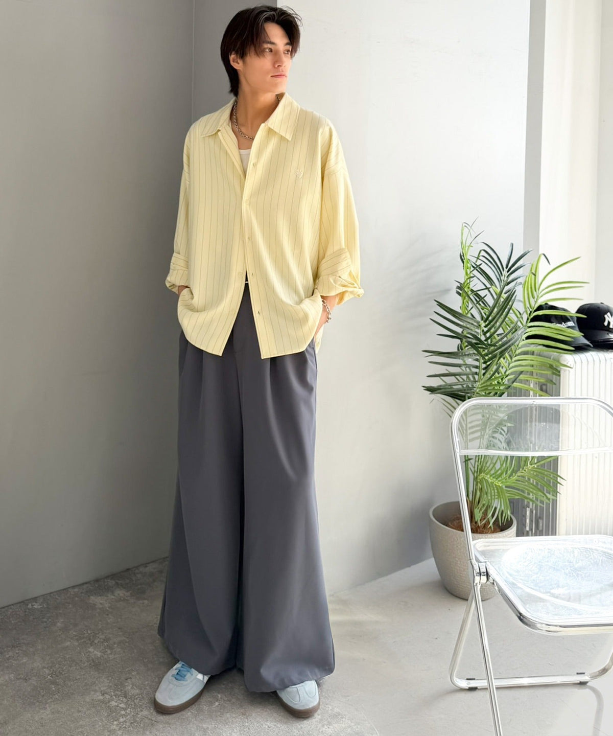 【Classical Origin】「大人のさりげなさ。」刺繍入りストライプ柄オーバーサイズシャツ（長袖）/Embroidered Stripe Pattern Oversized Shirt co1010023