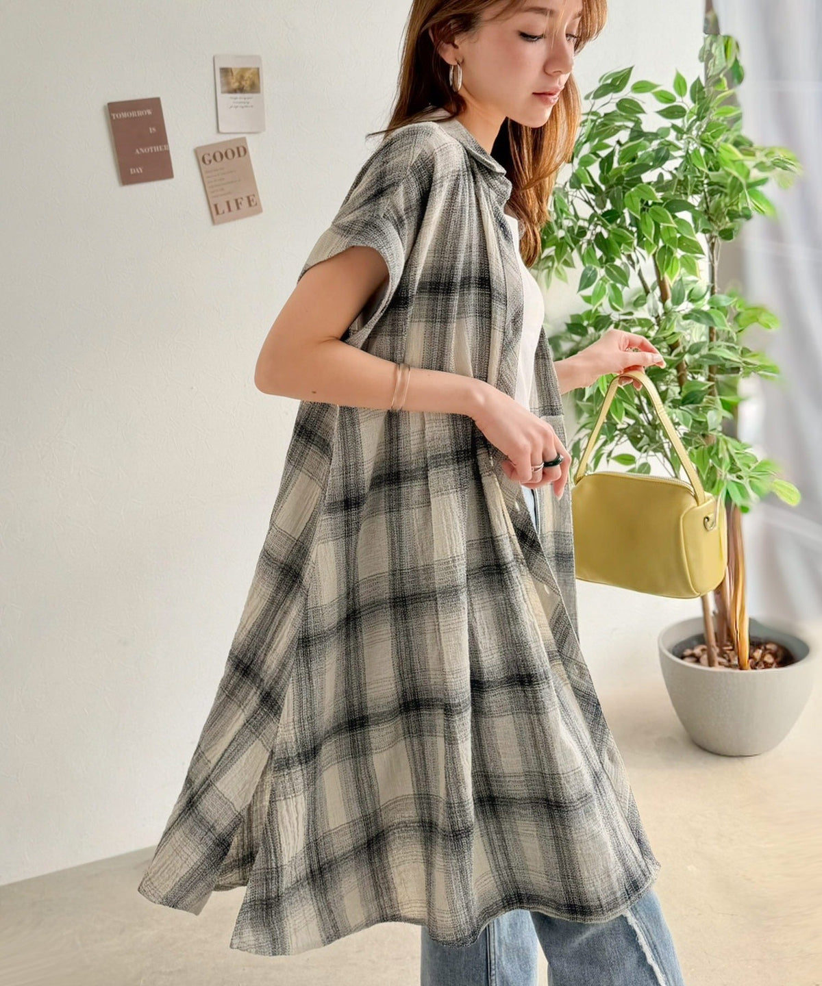 気分はリゾート♪大人可愛いチェック柄がポイント。パナマ風フレンチスリーブチェックチュニック ce1010590