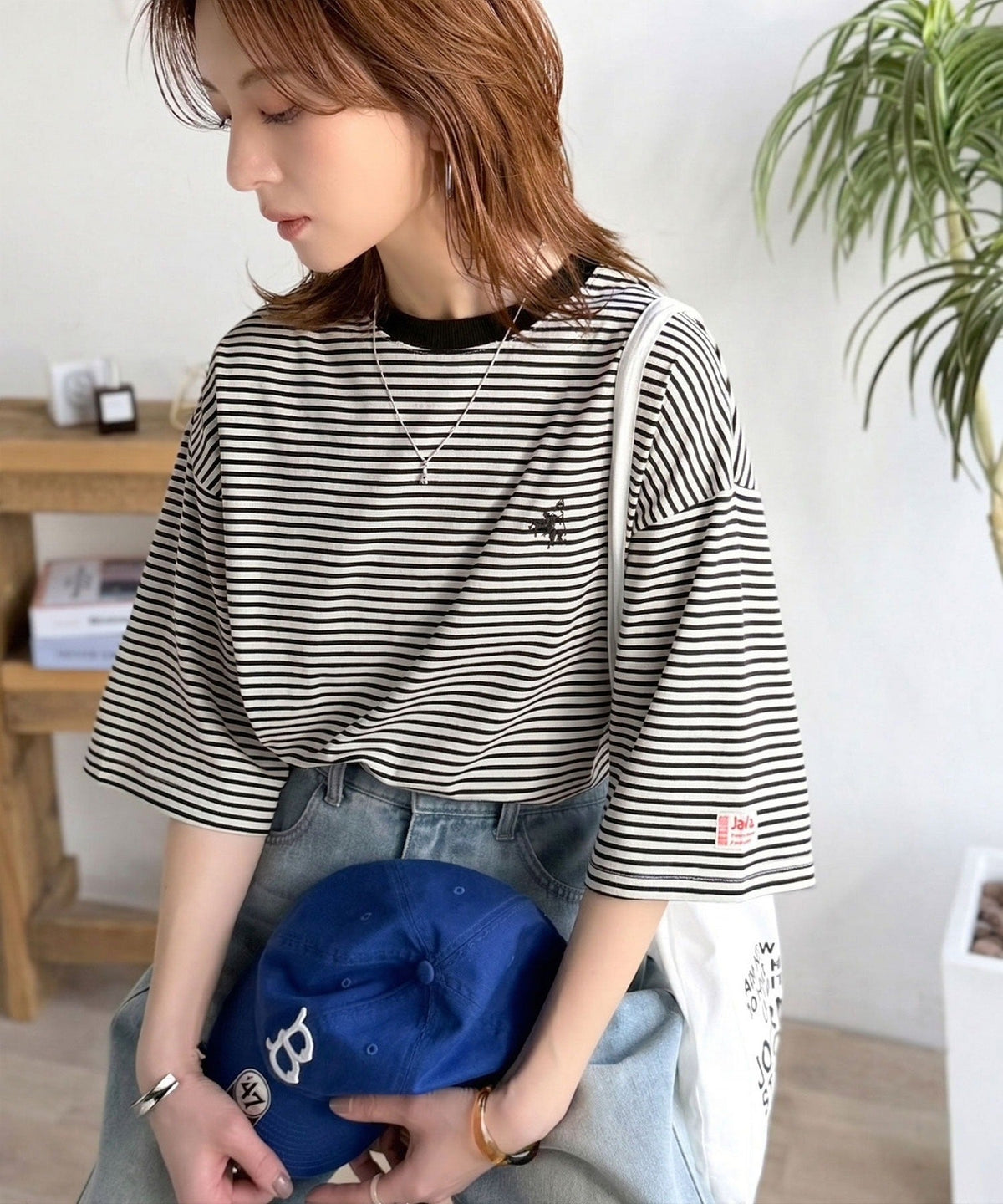 《JaVaジャバコラボ》着回し自在で日常に馴染む♪ 胸刺繍マルチボーダーアソートTシャツ jv1330097