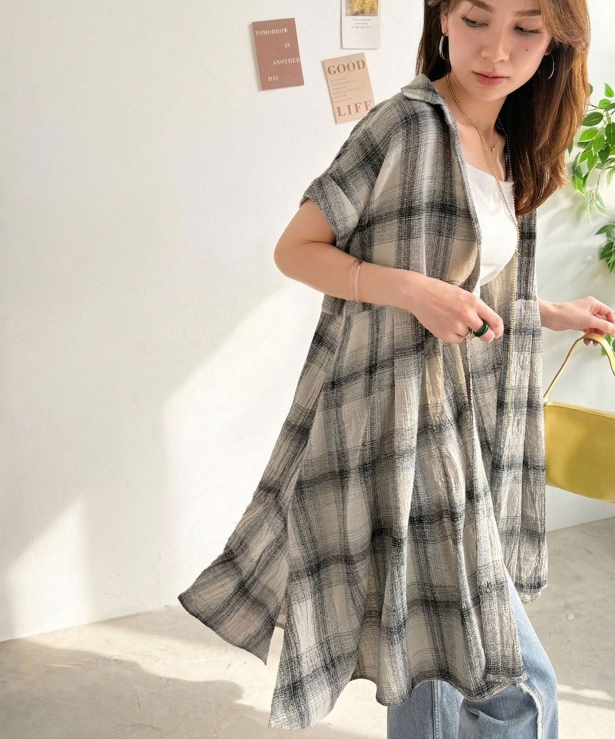 気分はリゾート♪大人可愛いチェック柄がポイント。パナマ風フレンチスリーブチェックチュニック ce1010590