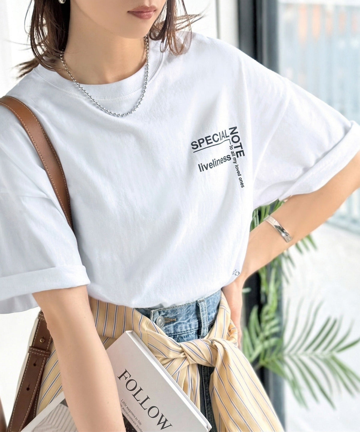 《JaVaジャバコラボ》遊びゴコロを着こなす。綿100％ 前後ランダムロゴ刺繍 オーバーサイズTシャツ（半袖） jo1320012