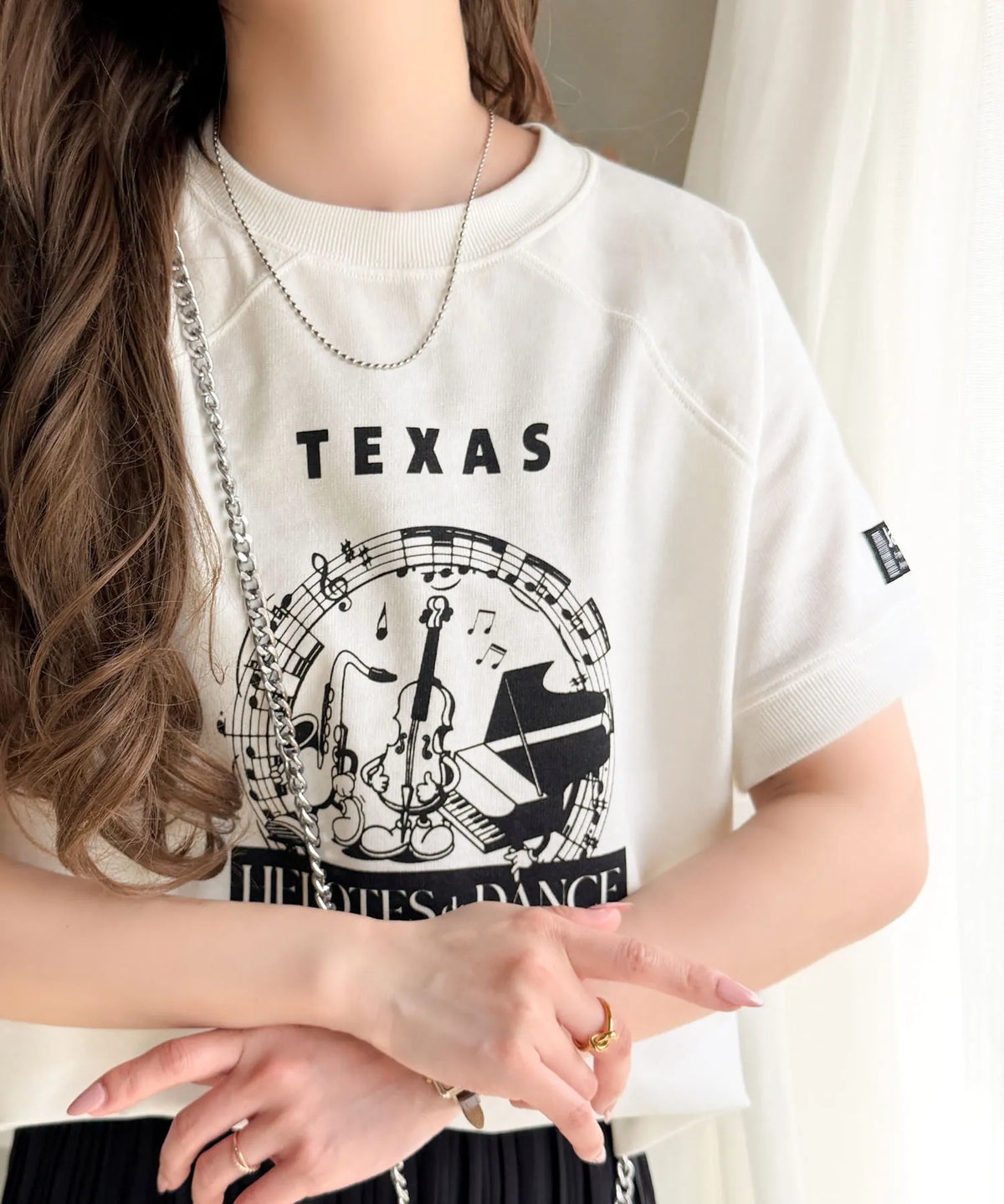 《JaVa ジャバコラボ》目を奪う、こなれ感。古着デザイン風ミュージックプリントTシャツ(半袖) jv1330086