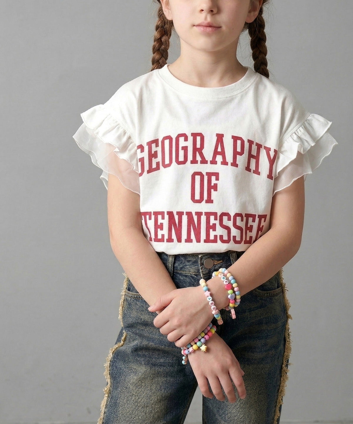 【mily bilet】【キッズ】 親子リンクコーデ可能◎ダブルフリル袖カレッジライクロゴゆるTシャツ mk1329036
