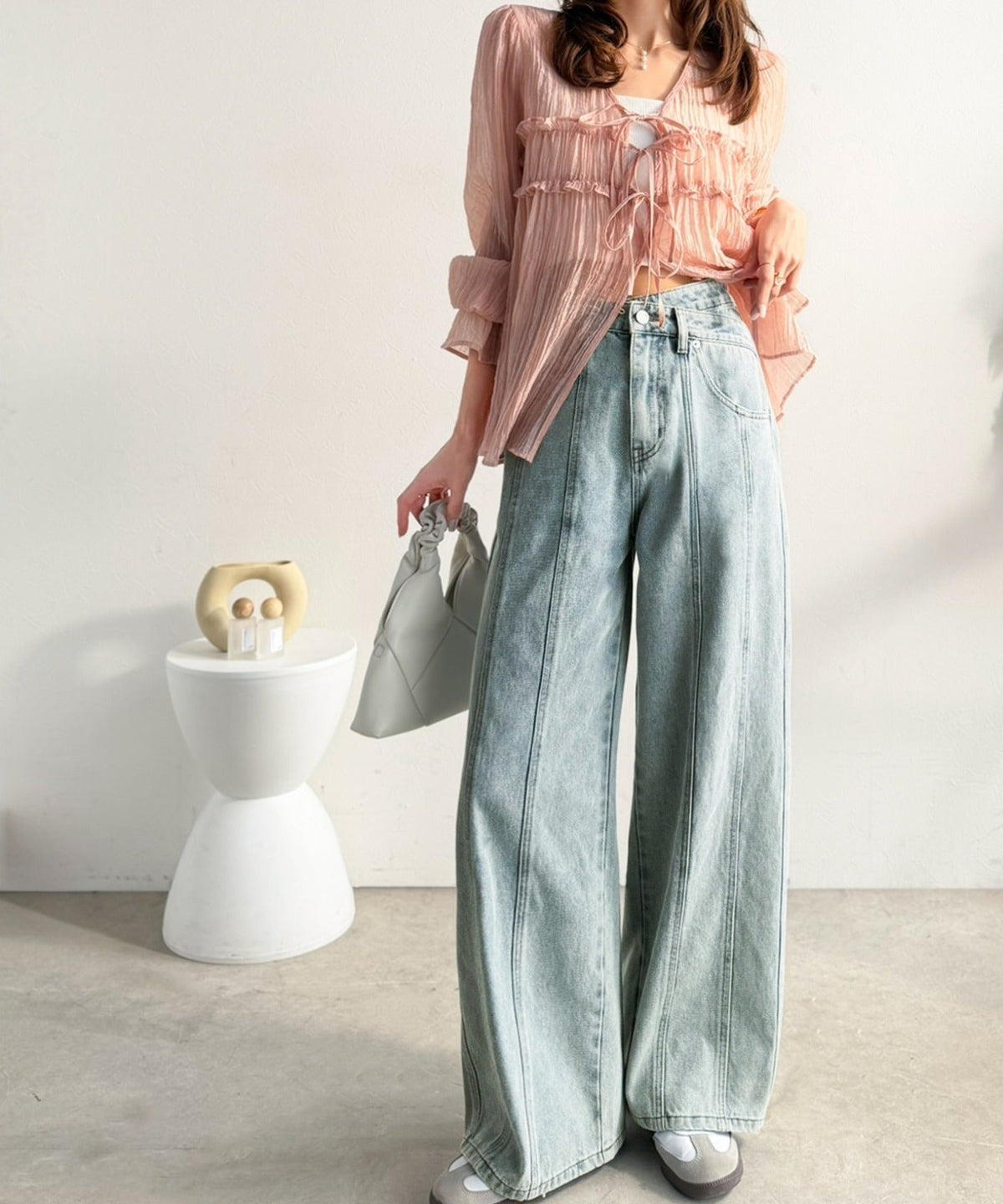 【mily bilet】盛れるワイド、優勝シルエット。ウエストアシメデザイン切り替えラインデニムパンツ mi0909026