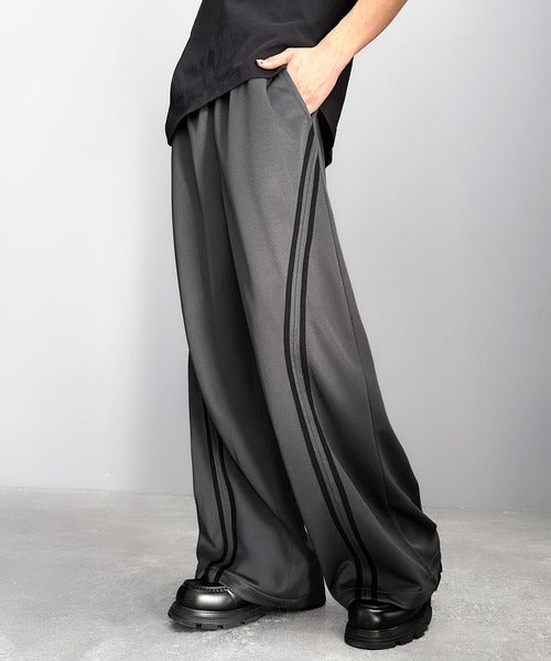 Curve Line Wide Track Pants／カーブラインワイドトラックパンツ co1150006