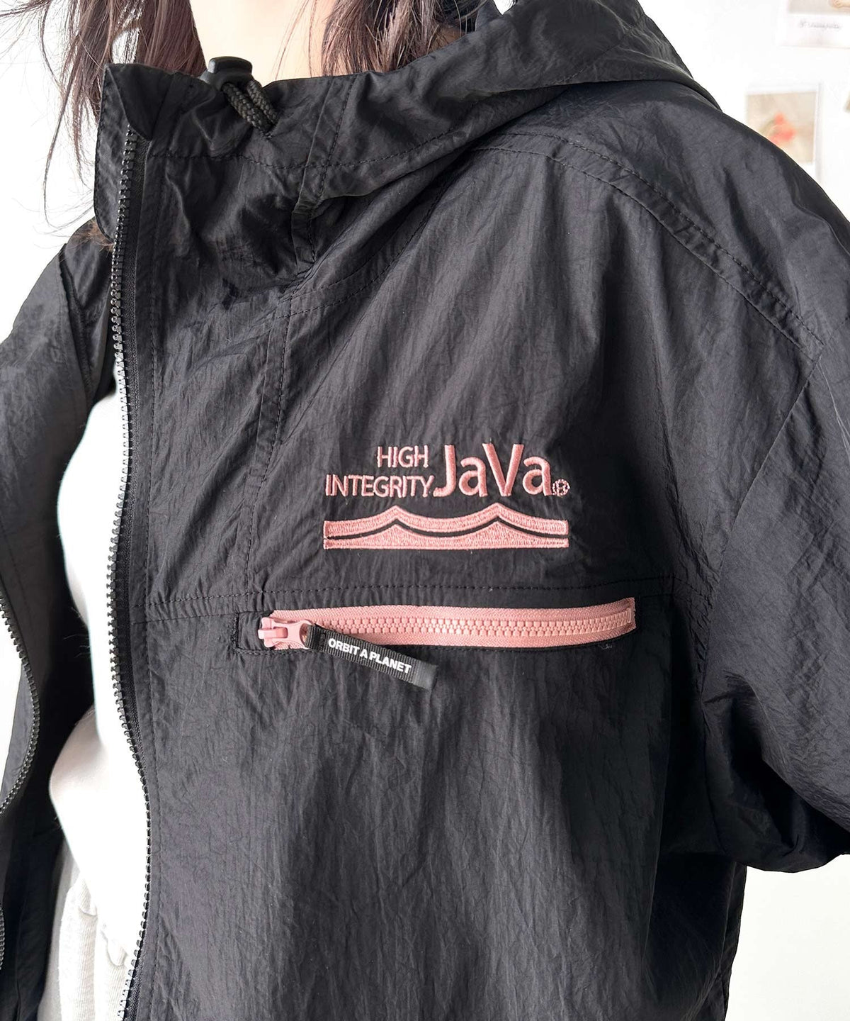 《Javaジャバコラボ》洗練されたカジュアルスタイル。オーバーサイズジップアップ軽量パーカー jv1260312