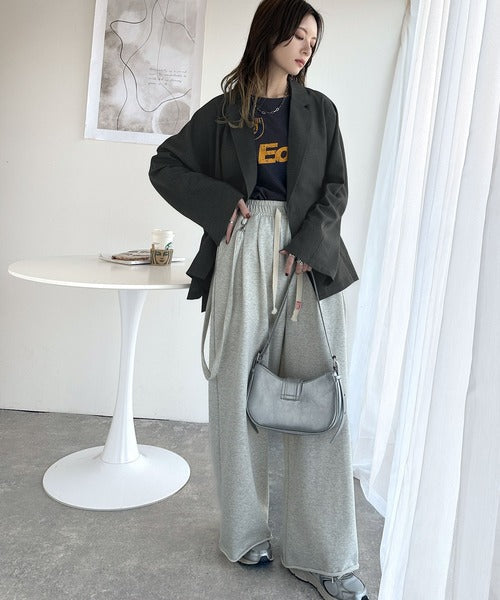 抜け感がほどよい◎麻調シアー素材ドルマンスリーブオーバーサイズダブルテーラードジャケット（長袖） ce1070147