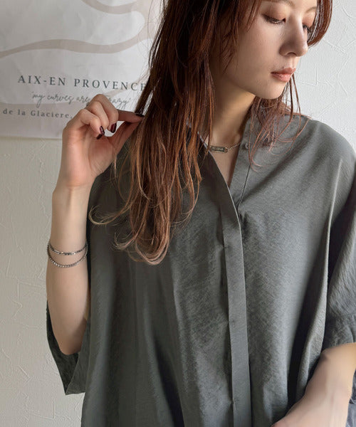 トレンド満載オーバーシルエット♪シボ感シアーサイドボタンスリット裾ドロストシャツ ce1110112