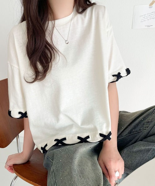 華やかさとこなれ感を両立！レースアップデザインクロップドＴシャツ(半袖) ce1010407
