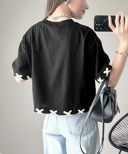 華やかさとこなれ感を両立！レースアップデザインクロップドＴシャツ(半袖) ce1010407