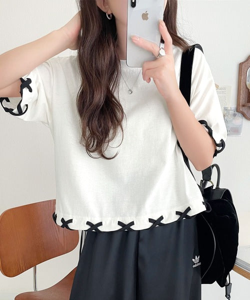 華やかさとこなれ感を両立！レースアップデザインクロップドＴシャツ(半袖) ce1010407