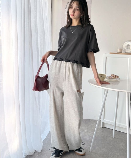 華やかさとこなれ感を両立！レースアップデザインクロップドＴシャツ(半袖) ce1010407