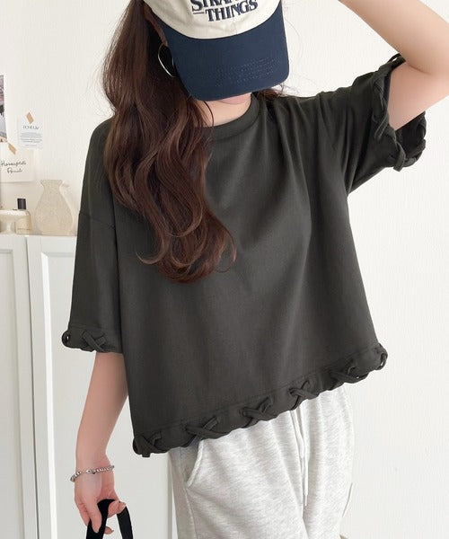 華やかさとこなれ感を両立！レースアップデザインクロップドＴシャツ(半袖) ce1010407