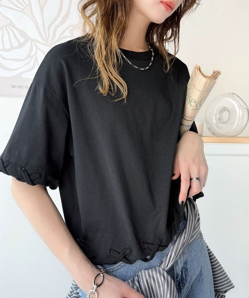華やかさとこなれ感を両立！レースアップデザインクロップドＴシャツ(半袖) ce1010407