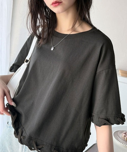 華やかさとこなれ感を両立！レースアップデザインクロップドＴシャツ(半袖) ce1010407
