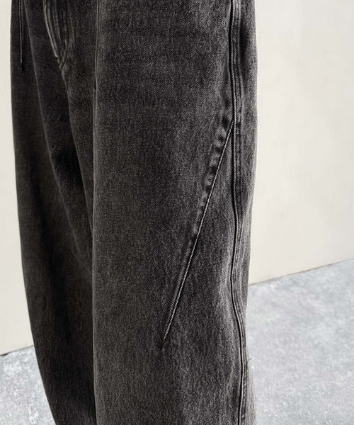 Vintage Washed 3D Curve Wide-Leg Denim／綿100％ヴィンテージウォッシュ 3Dカーブ ワイドレッグデニム co1150003
