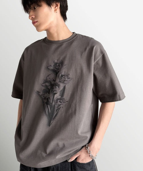 Flower Print Basic Fit T-Shirt／フラワー柄プリントベーシックフィットTシャツ co1150010