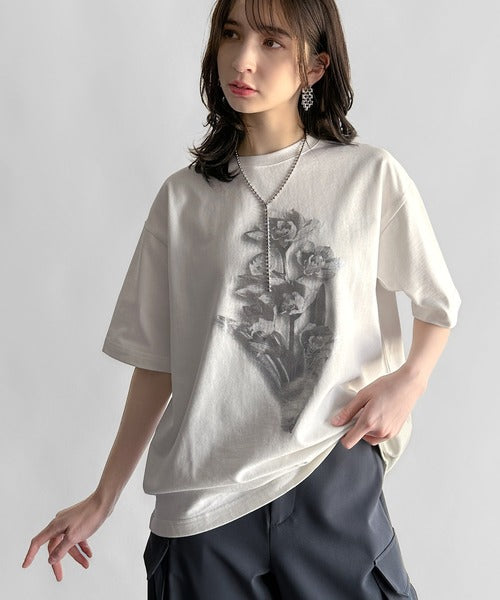 Flower Print Basic Fit T-Shirt／フラワー柄プリントベーシックフィットTシャツ co1150010