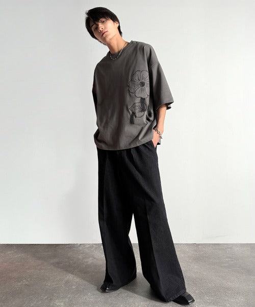Flower Stitch Applique Design T-Shirt／綿100％フラワーステッチアップリケデザインTシャツ co1150017