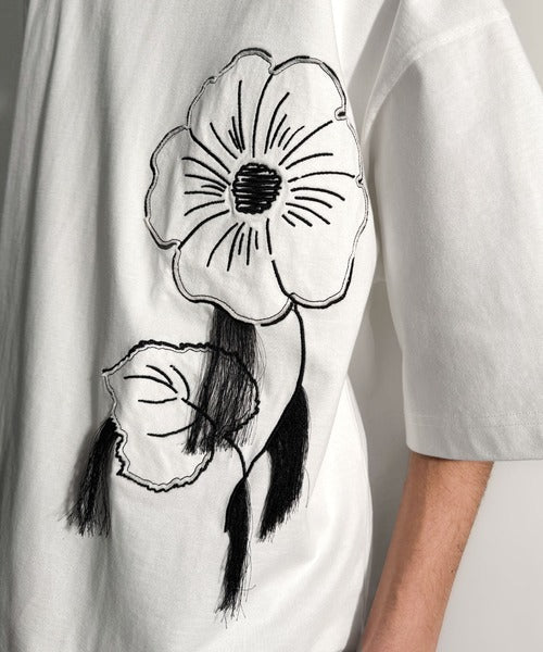 Flower Stitch Applique Design T-Shirt／綿100％フラワーステッチアップリケデザインTシャツ co1150017