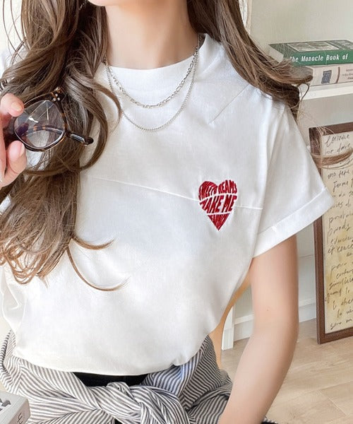 大人のこなれたシンプルスタイル。タックデザインハート刺繍Tシャツ(半袖) ce1050287