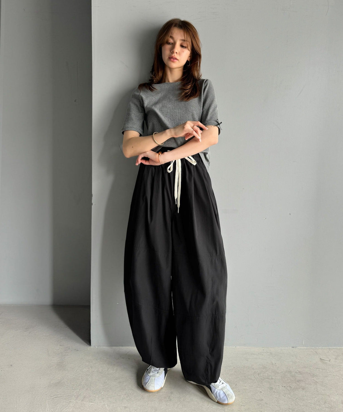 【AYAさんコラボ】タイムレスに愛せる、洗練ワイドシルエット♪ウエストリボン裾ドロストサーカスパンツ ce1015079