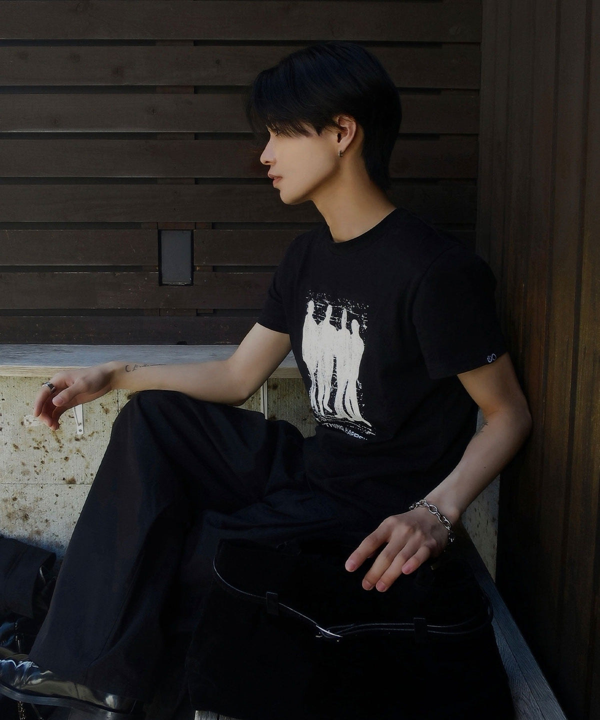 《Haruto×クラシカルエルフコラボ》綿100％メッセージ刺繍入りグラフィックTシャツ（半袖）/Embroidered Message Graphic T-Shirt co1010013