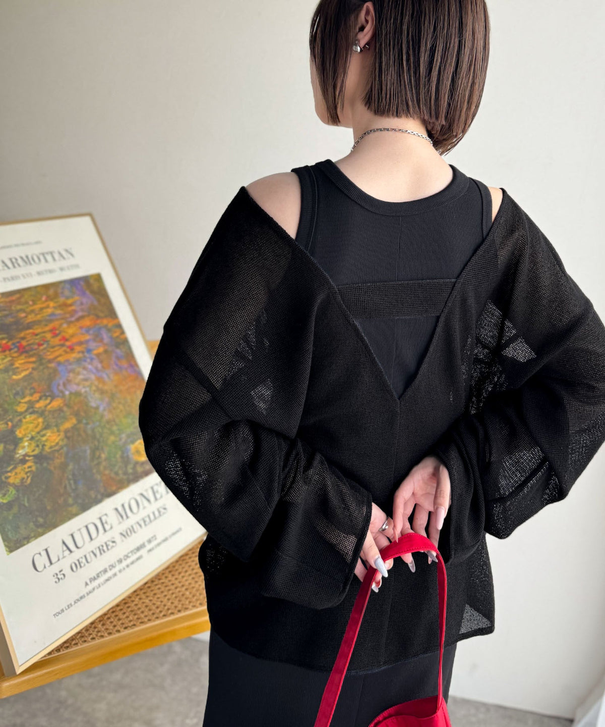 《sayo×クラシカルエルフコラボ》いつもの服に+1。ちょうどいい抜け感を。深Uネックバックベルトメッシュトップス ce1010445