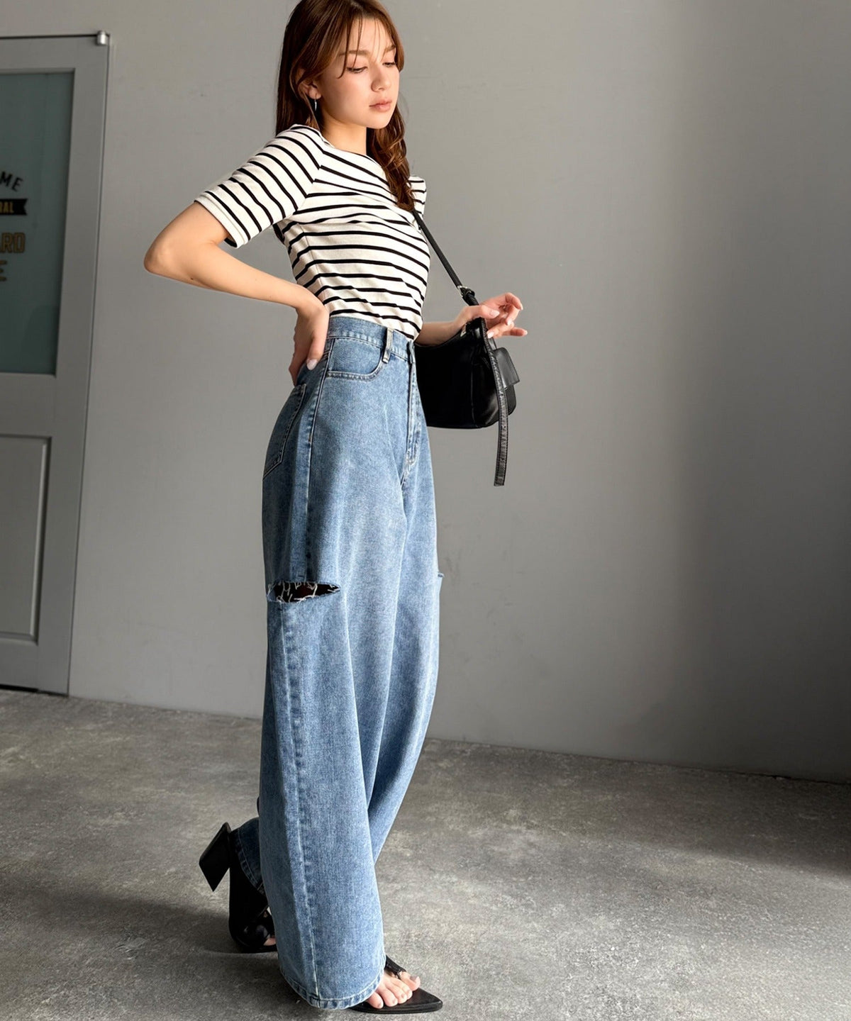 《AYA×クラシカルエルフコラボ》大人可愛いを叶える。前後2way袖リボンバックオープンリブトップス（半袖） ce1010432
